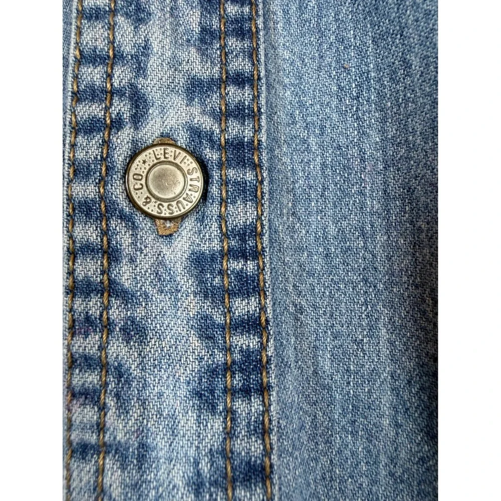 Vtg‎ Levis Red Tab Denim Button Down Shirt Mens XL Blue Long Sleeve Workwear